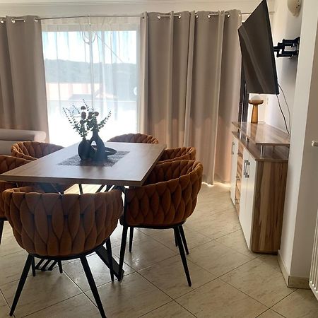 Piano Apartment Лопар Экстерьер фото